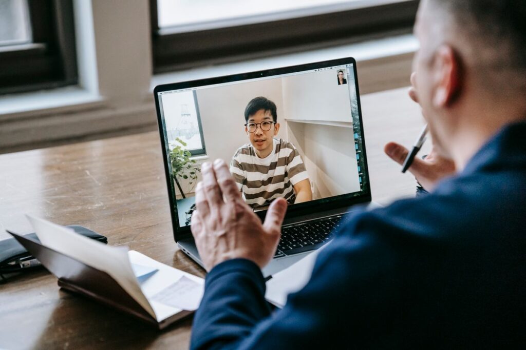 professor mentoring student (pexels, vanessa garcia)